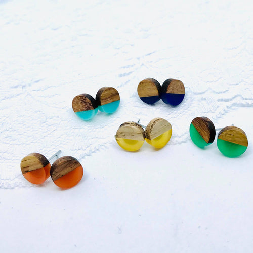 wood and resin stud earring